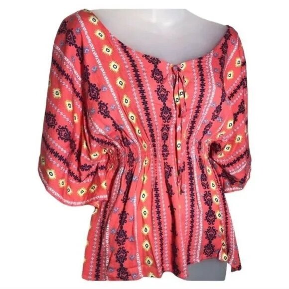 POLLY & ESTHER CORAL SMOCKED FLUTTER SLEEVE BLOUSE LARGE-EUC - Picture 2 of 2